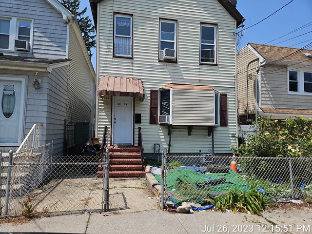 81st St, Woodhaven, NY 11421